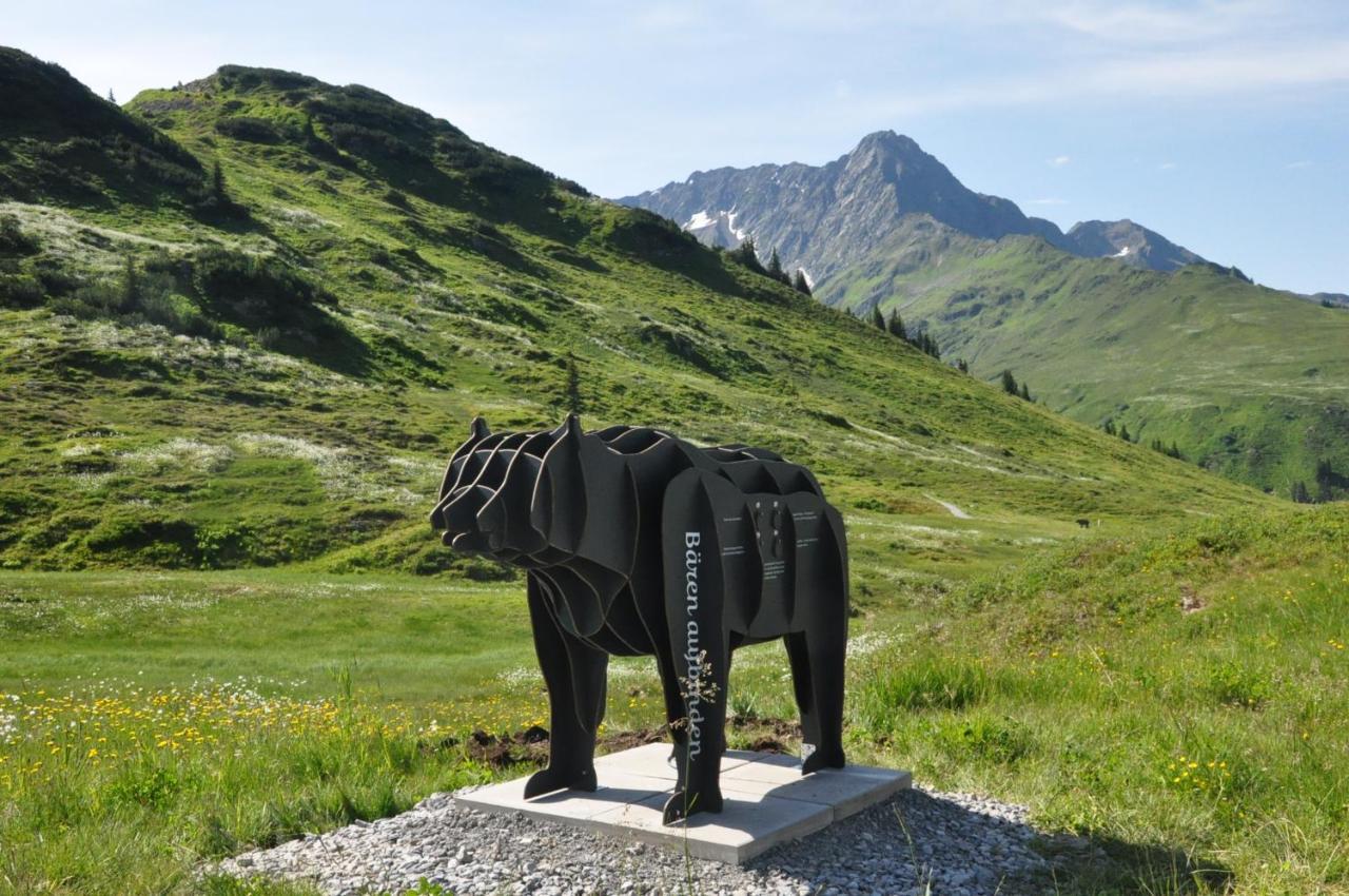 Alpine Lodge Kloesterle Am Arlberg ภายนอก รูปภาพ