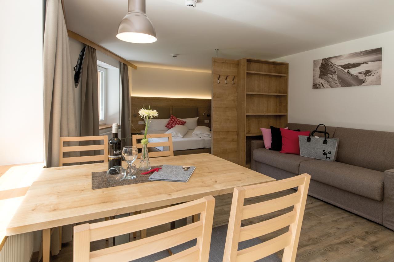Alpine Lodge Kloesterle Am Arlberg ภายนอก รูปภาพ